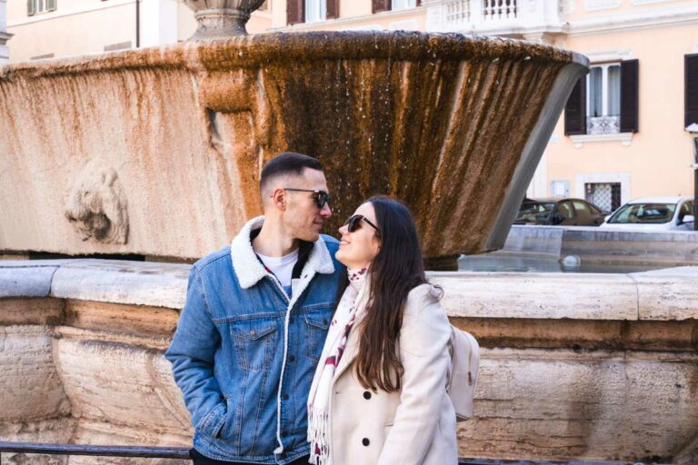 Couple photoshoot in Rome Italy